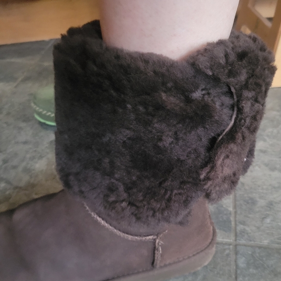 UGG Bailey tall button boots - Picture 8 of 8
